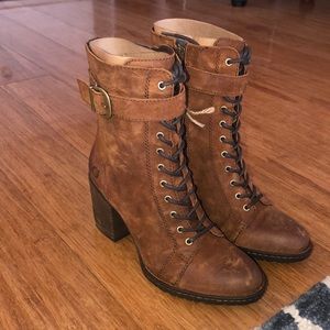 Born Lace Up boots with heel Never worn